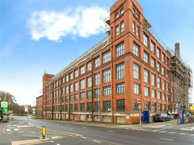 3 Bedroom Flat For Sale In Bolton, Greater Manchester