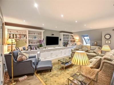 3 Bedroom Penthouse For Sale In Bexley