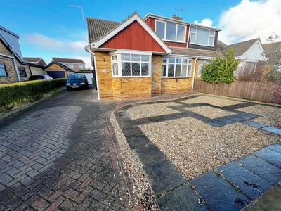 3 Bedroom Semi-detached Bungalow For Sale In Cleethorpes, N.e. Lincs