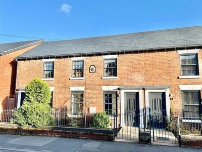 3 Bedroom Terraced House For Sale In Areley Common, Stourport-on-severn