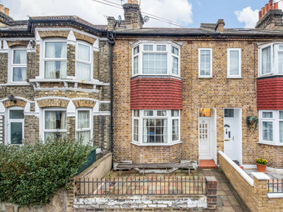3 Bedroom Terraced House For Sale In Peckham