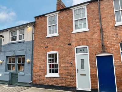 3 Bedroom Terraced House For Sale In Stratford-upon-avon, Warwickshire