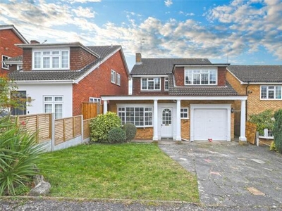 4 Bedroom Detached House For Rent In Chigwell, Essex
