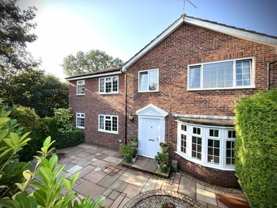 4 Bedroom Detached House For Sale In 2000+ Sq Ft