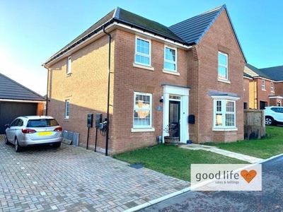 4 Bedroom Detached House For Sale In Cherry Tree Park