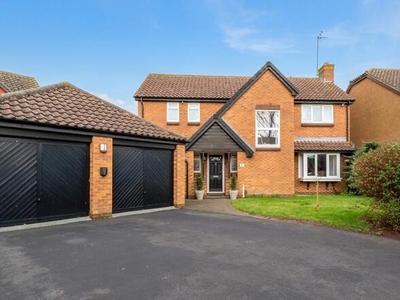 4 Bedroom Detached House For Sale In Hardingstone, Northamptonshire