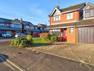 4 Bedroom Detached House For Sale In Luton