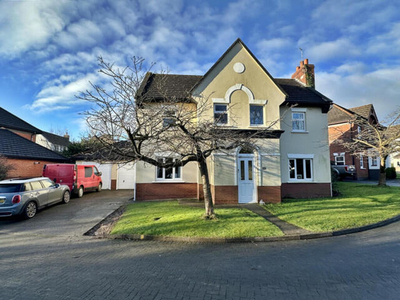 4 Bedroom Detached House For Sale In Oakdale Governors Hill