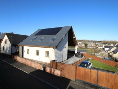 4 Bedroom Detached House For Sale In Rassau, Ebbw Vale