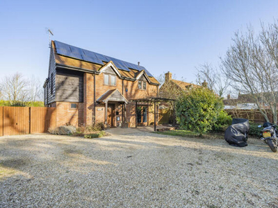 4 Bedroom Detached House For Sale In Wantage, Oxfordshire