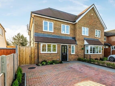 4 Bedroom House For Sale In Fetcham