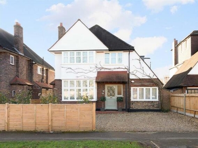 4 Bedroom House For Sale In West Wimbledon