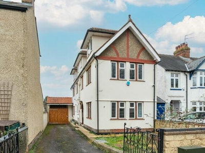 4 Bedroom Link Detached House For Sale In Headington