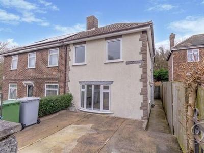 4 Bedroom Semi-detached House For Sale In Blidworth