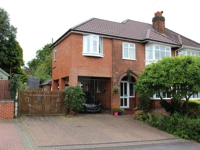 4 Bedroom Semi-detached House For Sale In Littleover