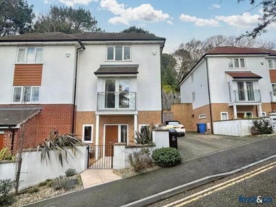 4 Bedroom Semi-detached House For Sale In Poole, Dorset