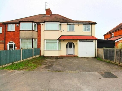 4 Bedroom Semi-detached House For Sale In Shirley