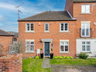 4 Bedroom Semi-detached House For Sale In Southwell