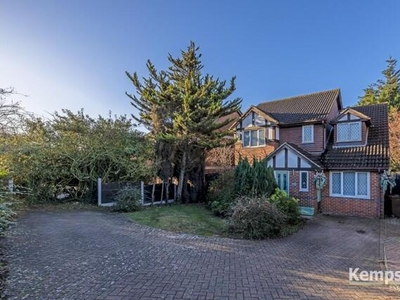 5 Bedroom Detached House For Sale In Chafford Hundred, Essex
