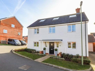 5 Bedroom Detached House For Sale In Church Crookham