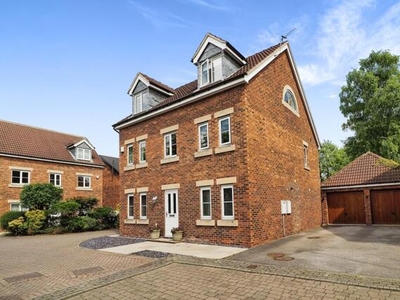 5 Bedroom Detached House For Sale In Oulton