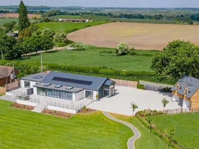 6 Bedroom Barn Conversion For Sale In Forthampton, Worcestershire