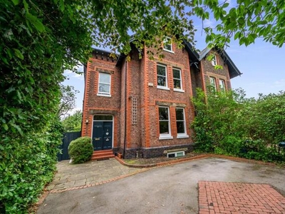 6 Bedroom Semi-detached House For Sale In Hale