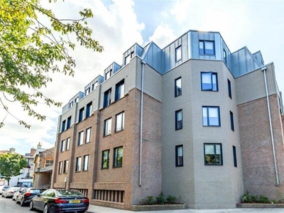 7 Bedroom Apartment For Rent In Weston-super-mare, North Somerset