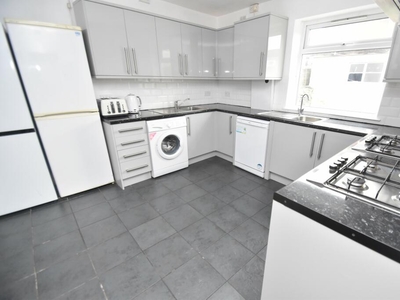 8 bedroom house for rent in Harriet Street, CATHAYS, CARDIFF, CF24