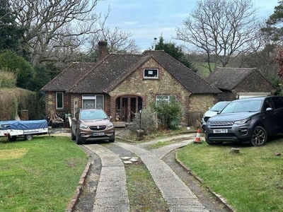 Detached House For Sale In Pulborough, West Sussex
