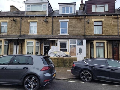 Terraced House For Sale In Bradford, West Yorkshire