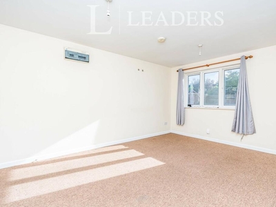 1 bedroom flat for rent in Beech Road, Southampton, SO15
