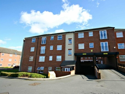 1 bedroom flat for rent in Brook House, Wharf Lane, Solihull, B91