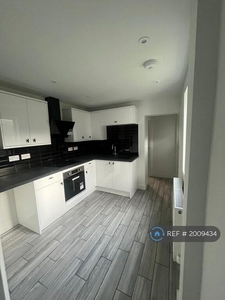1 bedroom flat for rent in Carron Street, Stoke-On-Trent, ST4