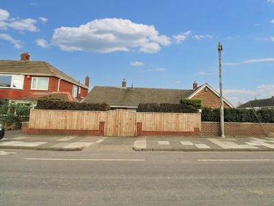 2 bedroom bungalow for sale in Benfield Road, Walkergate, Newcastle upon Tyne, Tyne and Wear, NE6 4NT, NE6