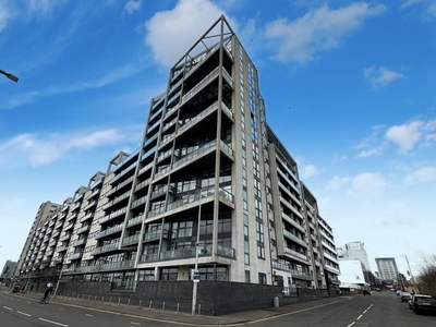 2 bedroom flat for rent in Duplex Flat - Lancefield Quay, Finnieston, Glasgow - Available NOW!, G3
