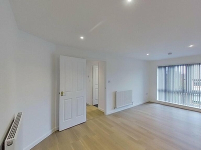 2 bedroom flat for rent in Greenpark, Edinburgh, Midlothian, EH17