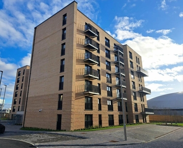 2 bedroom flat for rent in Minerva Square, Glasgow, G3