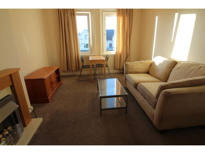 2 bedroom flat for rent in Stenhouse Road, Edinburgh, EH11