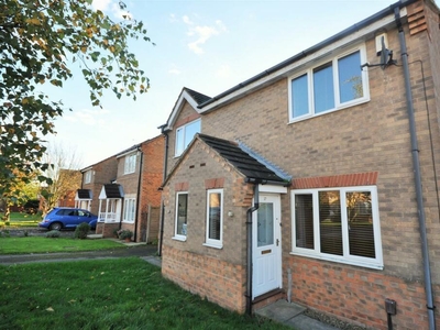 2 bedroom house for rent in Morehall Close, York, YO30