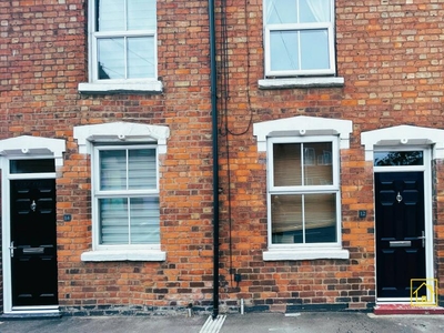 2 bedroom terraced house for rent in Severn Street, Worcester, Worcestershire, WR1