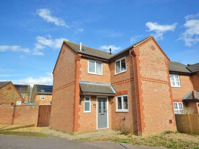 3 bedroom detached house for sale in Greenside Hill, Emerson Valley, Milton Keynes, Buckinghamshire, MK4 2DF, MK4