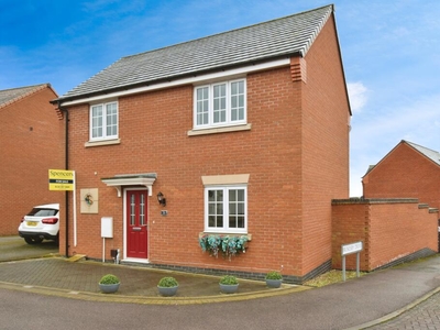 3 bedroom detached house for sale in Long Meadow Way, Birstall, Leicester, Leicestershire, LE4