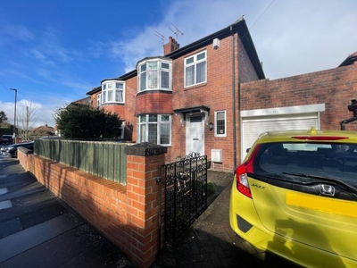 3 bedroom semi-detached house for sale in Fowberry Crescent, Newcastle upon Tyne, Tyne and Wear, NE4