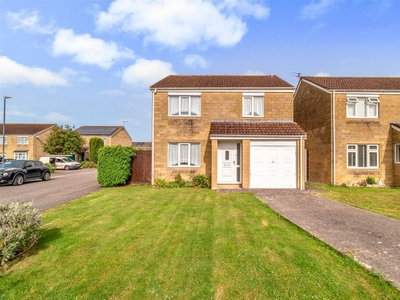4 bedroom detached house for sale in Batley Court , Bristol, BS30 8YZ, BS30