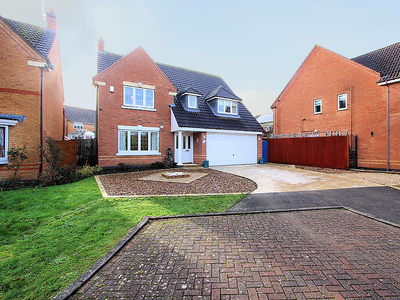 4 bedroom detached house for sale in Extended 4 Bed Detached - Lyn Close, Bradgate Heights, LE3
