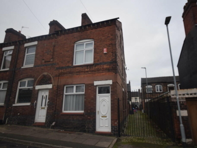 4 bedroom end of terrace house for rent in Franklyn Street, Hanley, Stoke On Trent, ST1