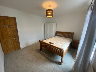 4 bedroom house for rent in Margate Road, Southsea, Hampshire, PO5