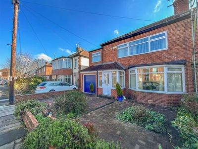 4 bedroom semi-detached house for sale in Princes Avenue, Newcastle Upon Tyne, NE3