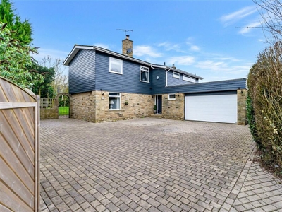 5 bedroom detached house for sale in Wetherby, Croft End, LS22